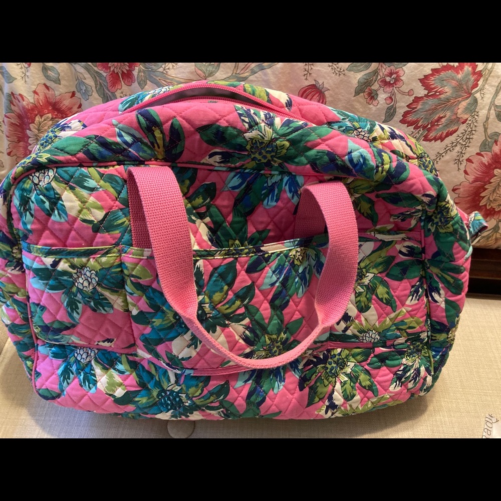 Vera Bradley travel bag with shoulder strap